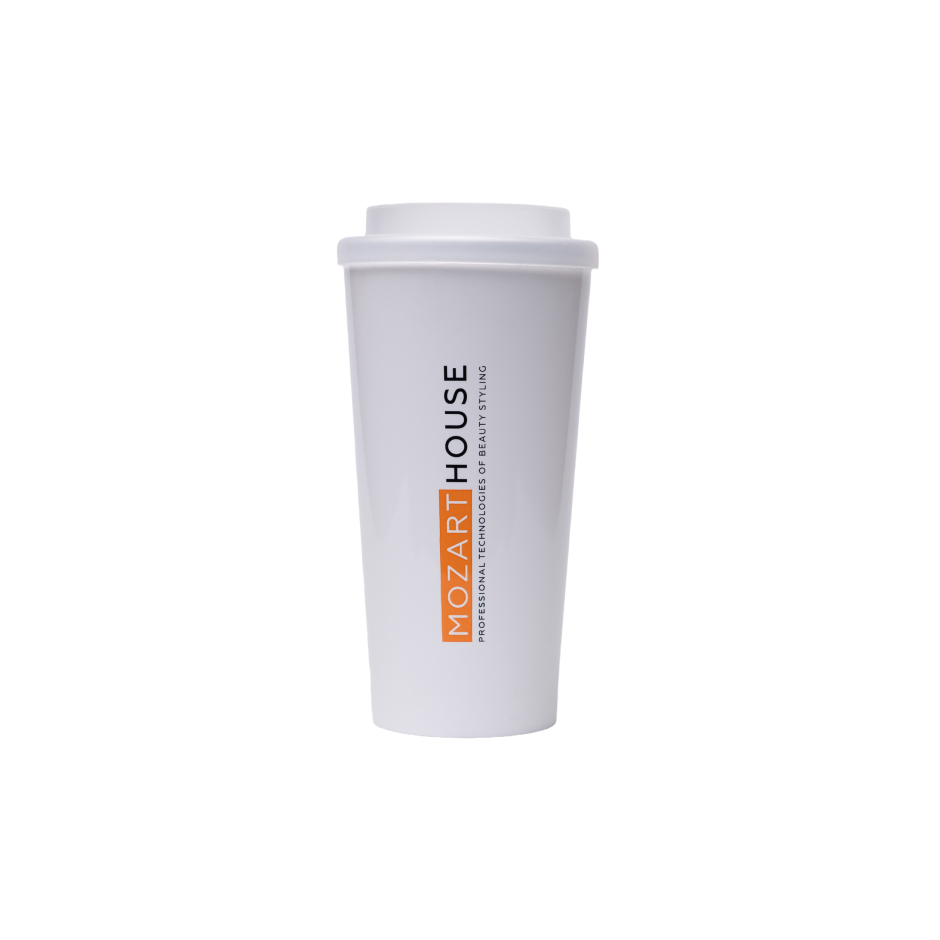 Plastic cup with lid